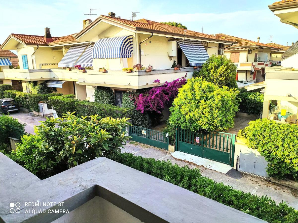 Tra Puccini Ed Il Mare Apartment Torre del Lago Puccini Exterior photo